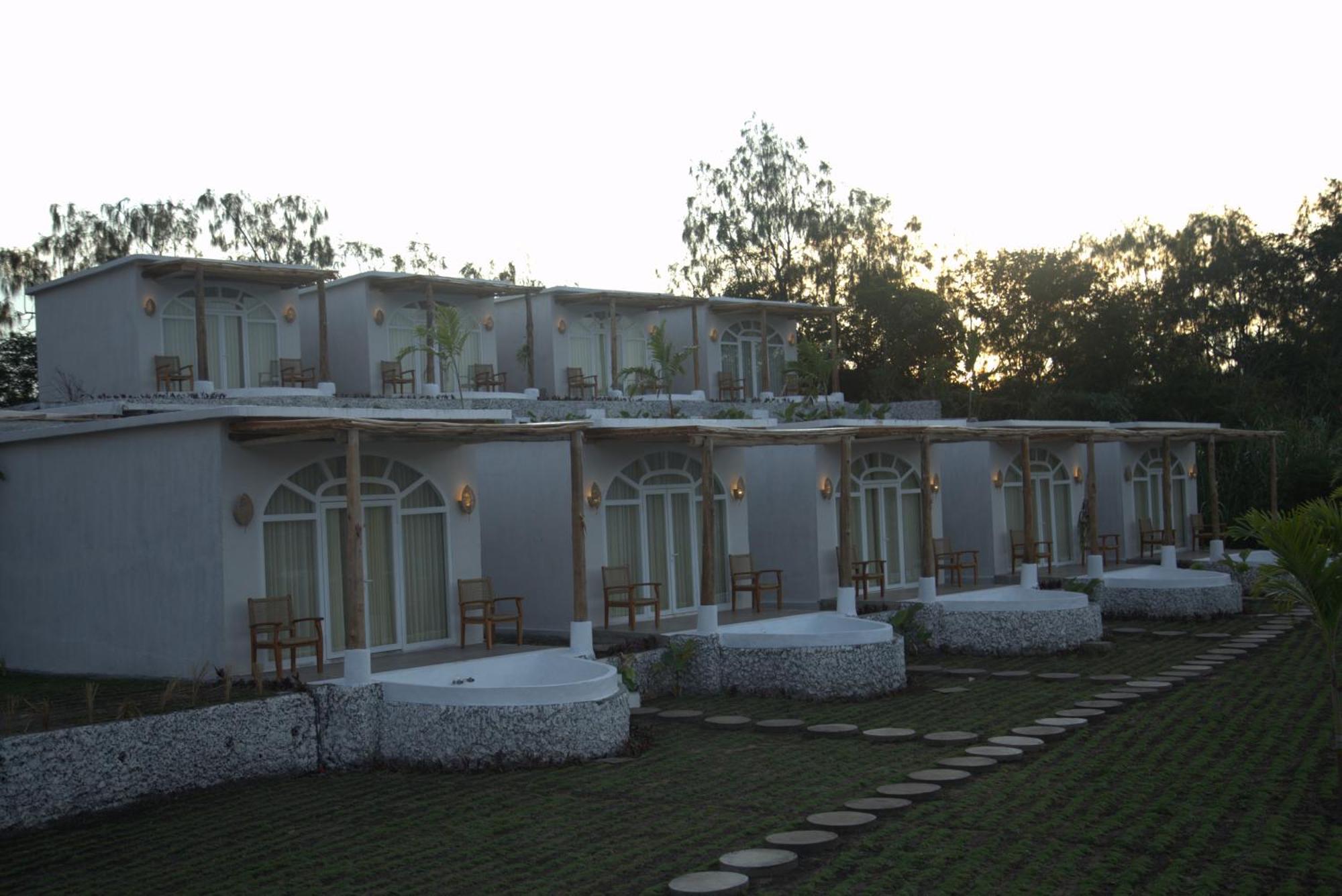 Cinze Villas And Hot Spring Kubupenlokan Extérieur photo